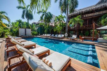 Magic Blue Spa Boutique Hotel Adults Only