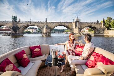 هتل Mandarin Oriental Prague