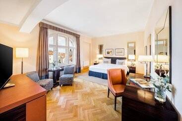 هتل Mandarin Oriental Prague