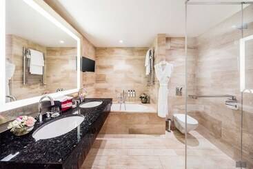 هتل Mandarin Oriental Prague