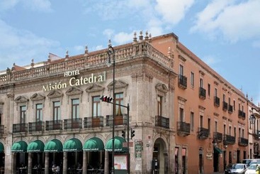 בית מלון כפרי Mision Catedral Morelia