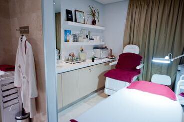 Opera Hotel   The Leading Hotels Of The World