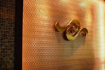 هتل Rarinjinda Wellness Spa Resort
