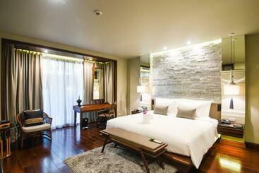Rati Lanna Riverside Spa Resort - Chiang Mai