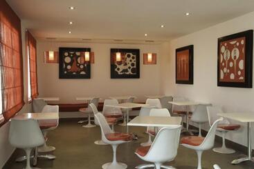 酒店 Samira Club   Caters To Couples