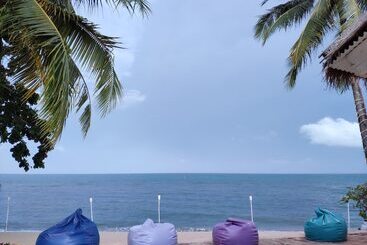 هتل Sand Sea Beach Resort