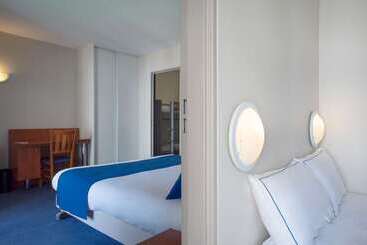 هتل The Originals Boutique, Hôtel Admiral S, Les Sablesd Olonne