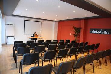 هتل The Originals Boutique, Hôtel Admiral S, Les Sablesd Olonne