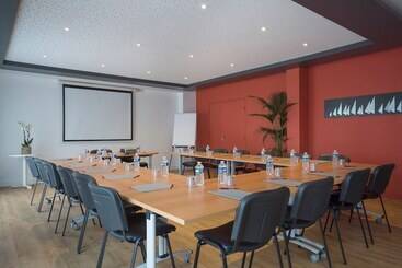 هتل The Originals Boutique, Hôtel Admiral S, Les Sablesd Olonne