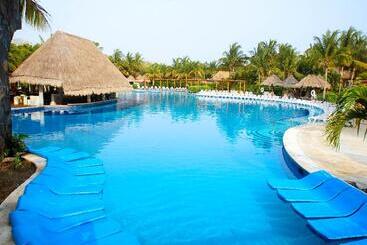 هتل Valentin Imperial Riviera Maya All Inclusive Adults Only