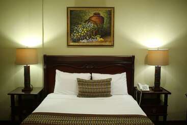 Platino Hotel & Casino