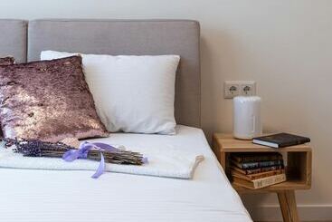 Apartamentos Abril