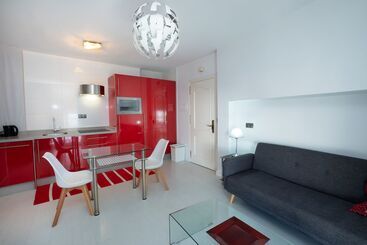 Apartamentos Abril