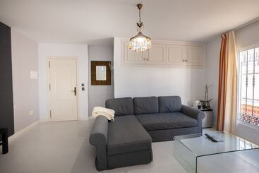 Apartamentos Abril