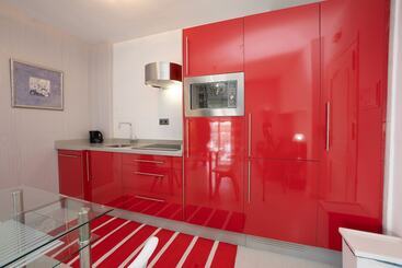 Apartamentos Abril