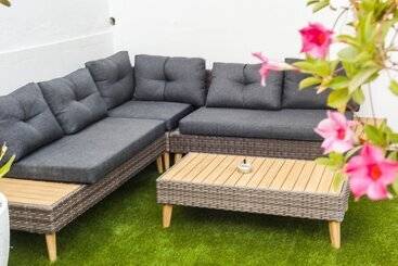 Apartamentos Abril