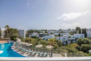 Apartamentos Ferrera Beach