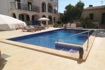 Apartamentos Villa Primera