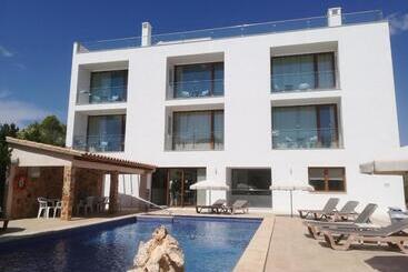 Apartamentos Villa Primera