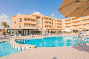 Aparthotel Dunes Platja