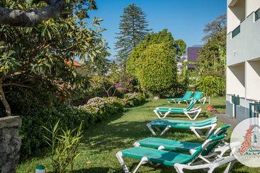هتل Apartamentos Quinta Mae Dos Homens