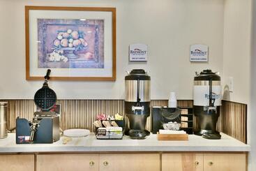 בית מלון כפרי Baymont By Wyndham Tucson Airport
