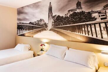B&b Hotel Girona 3 - Salt
