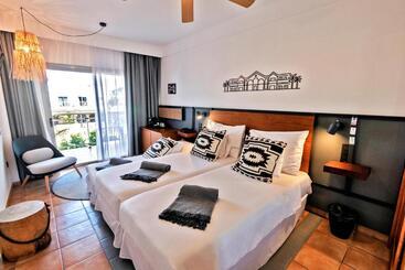ホテル Coral Cotillo Beach
