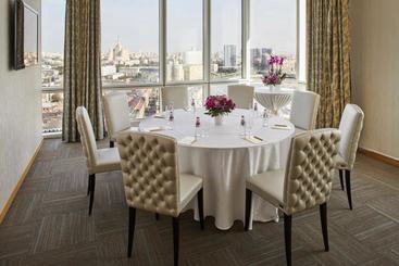 هتل Crowne Plaza Moscow World Trade Centre, An Ihg