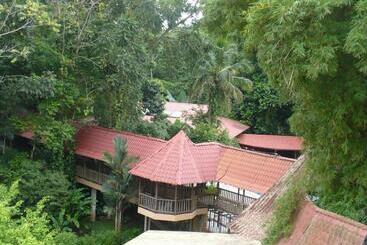 هتل El Bambu