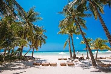 هتل Fridays Boracay Resort