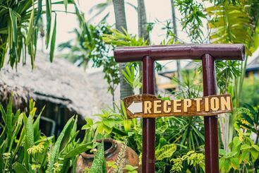 هتل Fridays Boracay Resort