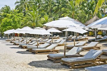 هتل Fridays Boracay Resort
