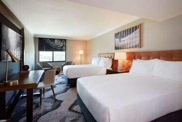 هتل The Highland Dallas, Curio Collection By Hilton