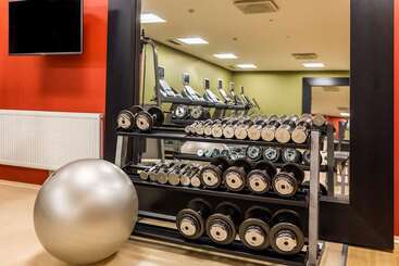 هتل Hilton Helsinki Airport