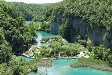 هتل Villa Lykos Plitvice