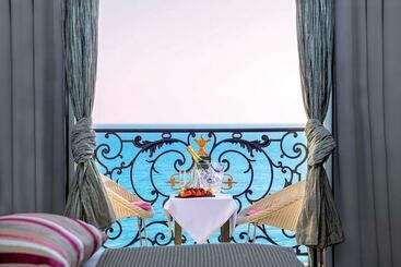 هتل Le Royal Promenade Des Anglais