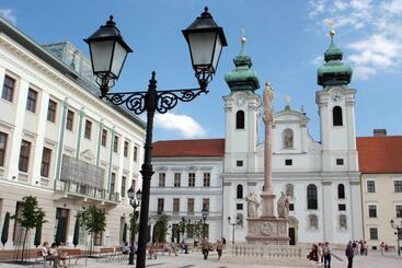 هتل Ibis Győr