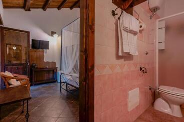 هتل Il Monastero