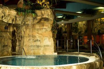 هتل Imperial Inn