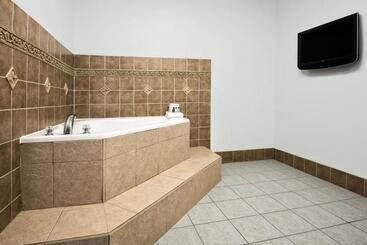 هتل La Copa Inn Beach