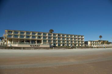 فندق Makai Beach Lodge