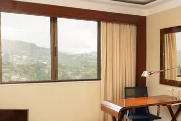 هتل Marco Polo Plaza Cebu