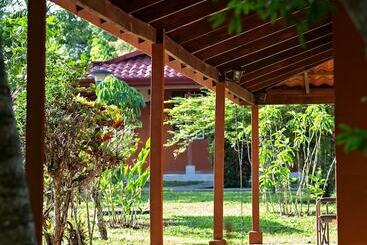 هتل Natural Lodge Caño Negro