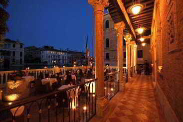 هتل Palazzo Stern