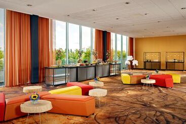 هتل Park Plaza Amsterdam Airport
