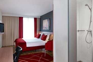 هتل Park Plaza Amsterdam Airport