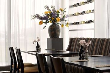 هتل Park Plaza Amsterdam Airport