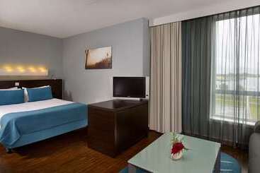 هتل Park Plaza Amsterdam Airport