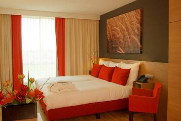 هتل Park Plaza Amsterdam Airport